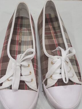 Liz Claiborne Brown Plaid Canvas Lace-Up Sneakers with White Trim